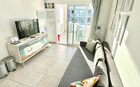 Canelita Con Piscina, Soleada Terraza Amplia Wifi Y Parking